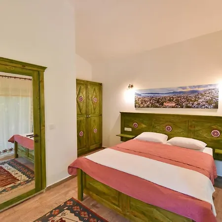Pyramid Boutique Otel Kayaköy