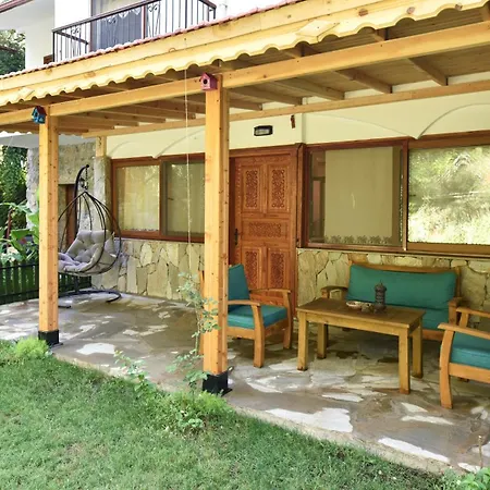 Pyramid Boutique Otel Kayaköy