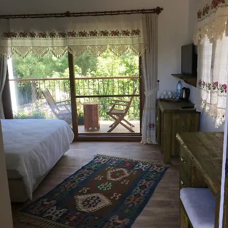 Pyramid Boutique Otel Kayaköy