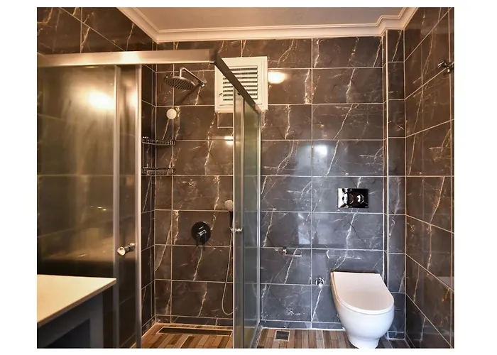 Pyramid Boutique Szálloda